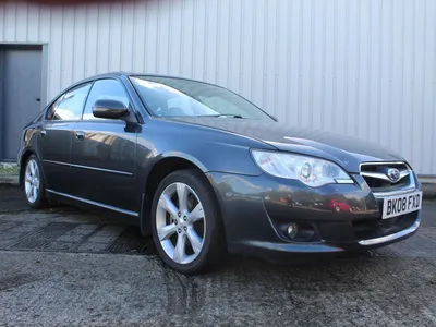Subaru Legacy photo 2