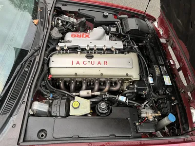 Jaguar XJR6 photo 5
