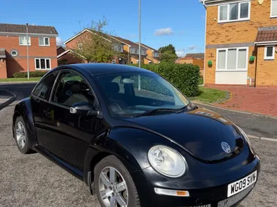 2009 Volkswagen Beetle photo 2
