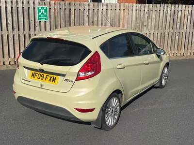 2009 Ford Fiesta photo 3