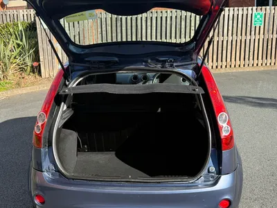 2006 Ford Fiesta photo 4