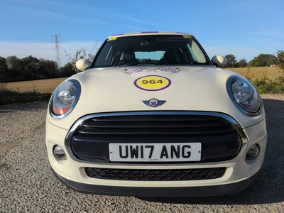 2017 MINI Hatch Cooper 1.5L Petrol For a Caring Non-Smoking Home