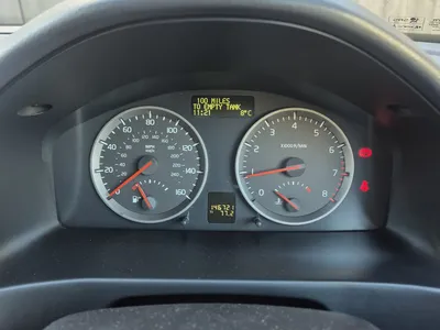 Volvo S40 T5 SE MANUAL photo 5