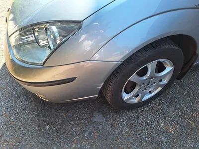 2002 Ford Focus photo 2